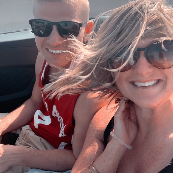 Meet your Posher, Jessica - Picture 8 of 9